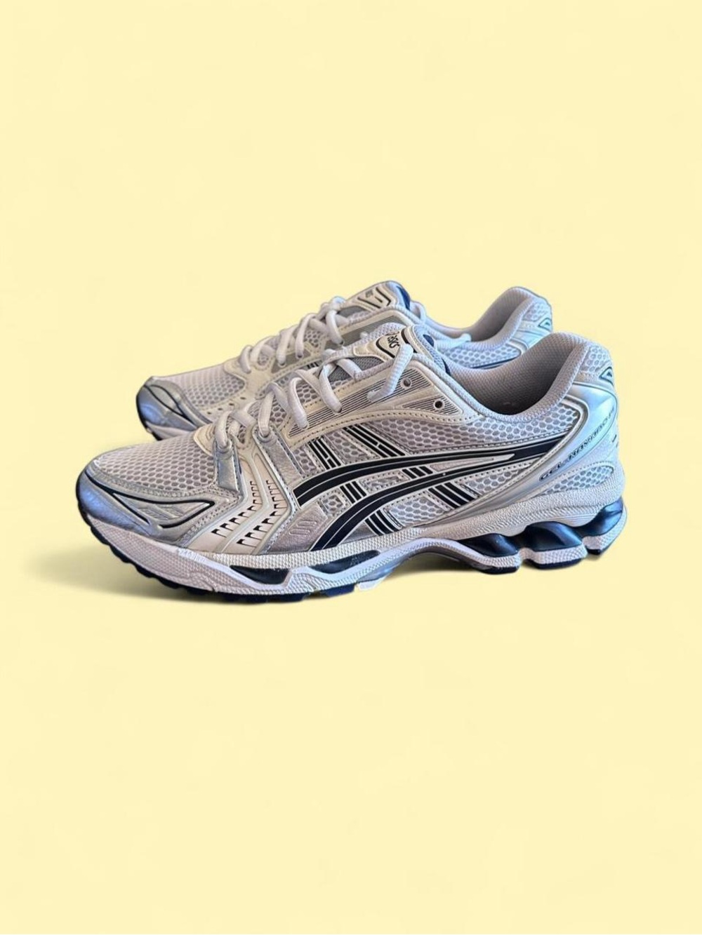 ASICS Gel-Kayano 14 White Silver Running Sneakers Women’s 11 Men’s 9.5